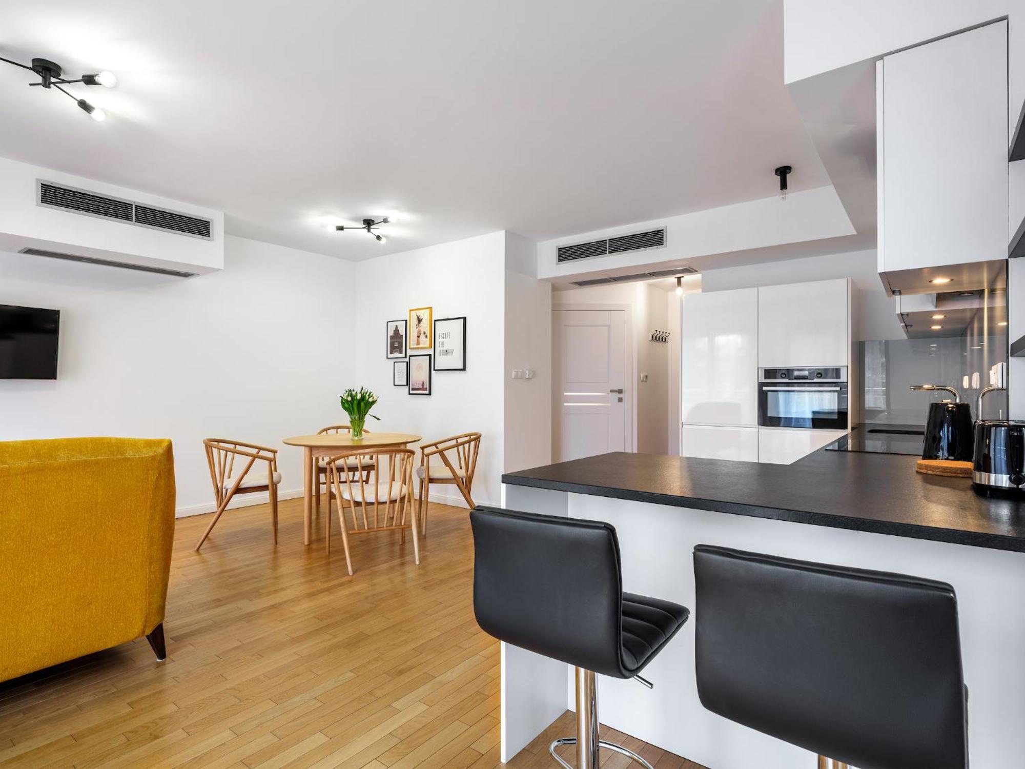 Appartement Modern W. Parking By Tyzenhauz